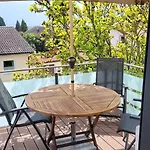 Super Mit Zwei Schlafzimmern Und Fitnessraum Sued-oestlich Von Muenchen Apartment *