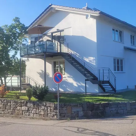 Apartment Super Mit Zwei Schlafzimmern Und Fitnessraum Sued-oestlich Von Muenchen Pfaffing
