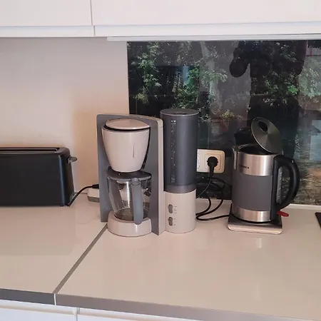 Super Mit Zwei Schlafzimmern Und Fitnessraum Sued-oestlich Von Muenchen Apartamento *